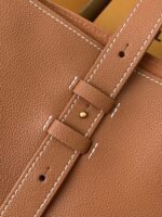 Louis Vuitton Low Key Cabas Mid -number Handbag M25343Size: 30*14*47cm - Image 6