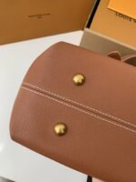 Louis Vuitton Low Key Cabas Mid -number Handbag M25343Size: 30*14*47cm - Image 5