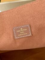 Louis Vuitton Low Key Cabas Mid -number Handbag M25343Size: 30*14*47cm - Image 4