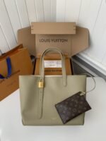 Louis Vuitton Low Key Cabas Mid -number Handbag M25343Size: 30*14*47cm