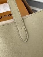 Louis Vuitton Low Key Cabas Mid -number Handbag M25343Size: 30*14*47cm - Image 13