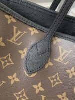 Product details Louis Vuitton Counter Seasonal NewNEVERFULL INSIDE OUT Medium shopping Bag M12061 Size: 28*14*31cm - Image 17