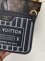Louis Vuitton's new NEVERFULLBANDOULIÈRE INSIDE OUT BB Shopping BagM12099 Size: 16.5*11*26.5cm - Image 8