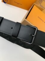 Louis Vuitton Autumn/Winter New LV MOONCROSSBODY Handbag M23835, Top QualitySize: 24.5*16*4.5cm - Image 6