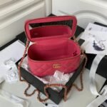 Chanel 23A New Handle WOC AP3383, Top Quality Size: 17cm - Image 7