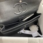 Chanel Classic Flap Bag A01112, Top Quality, MediumSize: 15.5*25.5*6.5cm - Image 9
