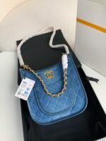 Chanel Denim Hobo pocket stragglershoulder bag Size: 22*6*24cm - Image 4