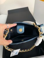 Chanel Denim Hobo pocket stragglershoulder bag Size: 22*6*24cm - Image 7