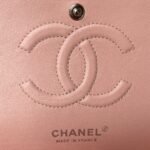 Chanel Classic Flap Bag A01113, Top QualityMedium Size: 23cm - Image 9