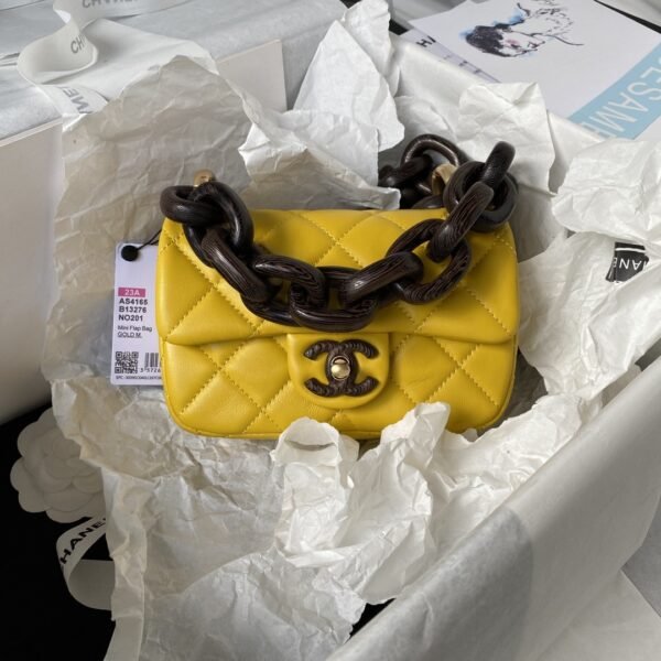 Chanel 23A Dakar Advanced Handicraft WorkshopPeach Wood Limited CF Mini AS4165, Top QualitySize:11*18*7cm