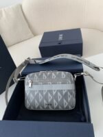 DIOR Men's SAFARl Messenger Bag, Top Quality - Image 3