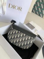 Dior Essentials Saddle Carrying Bag (with shoulderstraps) of top qualitySize: 19.5*13*4.3cm - Image 4