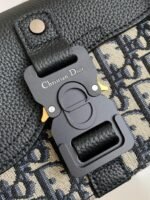 Dior Essentials Saddle Carrying Bag (with shoulderstraps) of top qualitySize: 19.5*13*4.3cm - Image 12
