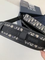 DIOR Men's SAFARl Messenger Bag, Top QualitySize: 22*15*6cm - Image 8