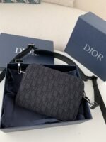 DIOR Men's SAFARl Messenger Bag, Top Quality - Image 4