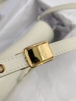 Dior Bobby East-West Armpit bagSize:21*5*12cm - Image 9