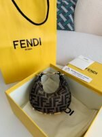 Fendi Mini Handbag, Top QualitySize: 16.5*14*5cm