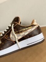 LOUIS VUITTON x NIKE AIR FORCE 1 Sneaker - Image 5