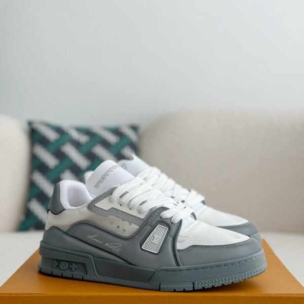 LOUIS VUITTON TRAINER SNEAKERS 37 th America's Cup Limited Edition