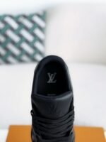 LOUIS VUITTON TRAINER SNEAKERS - Image 8