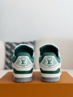 LOUIS VUITTON TRAINER SNEAKERS - Image 14
