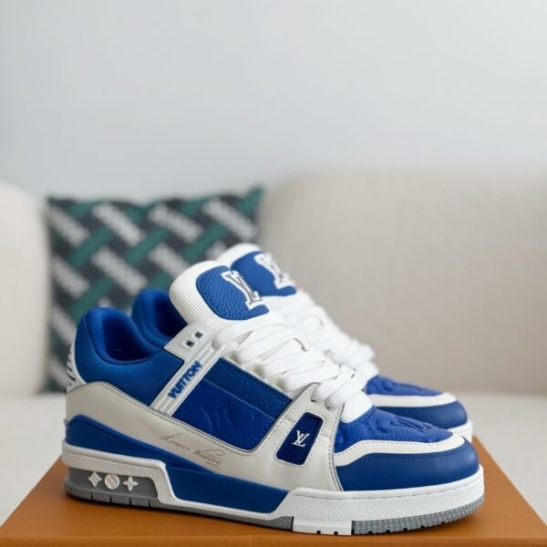 LOUIS VUITTON TRAINER SNEAKERS