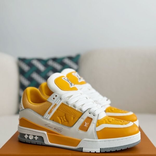LOUIS VUITTON TRAINER SNEAKERS