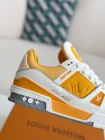 LOUIS VUITTON TRAINER SNEAKERS - Image 10