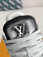 LOUIS VUITTON TRAINER SNEAKERS - Image 6