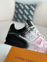 LOUIS VUITTON TRAINER SNEAKERS - Image 8