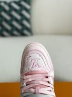 LOUIS VUITTON TRAINER SNEAKERS - Image 6
