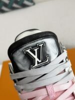 LOUIS VUITTON TRAINER SNEAKERS - Image 5