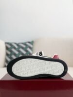 Gucci casual sneakers - Image 4