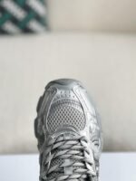 DlOR Running Sneakers - Image 3