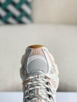 DlOR Running Sneakers - Image 3