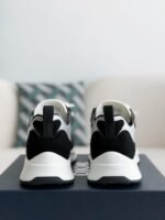 Dior B25 Sneakers - Image 3