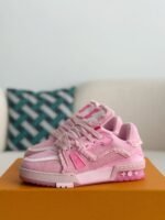 LOUIS VUITTON TRAINER SNEAKERS - Image 2