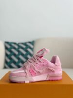 LOUIS VUITTON TRAINER SNEAKERS - Image 9