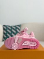 LOUIS VUITTON TRAINER SNEAKERS - Image 8