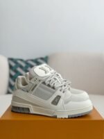 LOUIS VUITTON TRAINER SNEAKERS