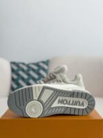 LOUIS VUITTON TRAINER SNEAKERS - Image 14