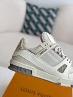 LOUIS VUITTON TRAINER SNEAKERS - Image 12