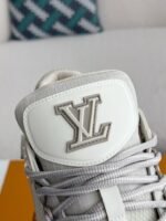 LOUIS VUITTON TRAINER SNEAKERS - Image 9
