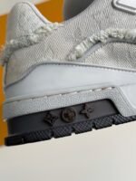 LOUIS VUITTON TRAINER SNEAKERS - Image 6