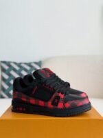 LOUIS VUITTON TRAINER SNEAKERS
