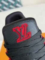 LOUIS VUITTON TRAINER SNEAKERS - Image 9