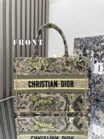 𝗗𝗜𝗢𝗥 Apricot Yellow Tiger 【medium 】 𝗕𝗼𝗼𝗸 𝘁𝗼𝘁𝗲 Shopping Bag - Image 2