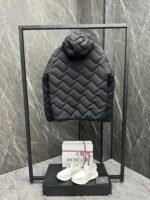 Moncler's popular autumn and winter new item Steliere men's short down jacket - Image 3