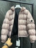 Moncler Medonte women's short down vest  - Image 5