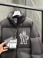 Moncler Grenoble Verdons Men's Short Down - Image 8